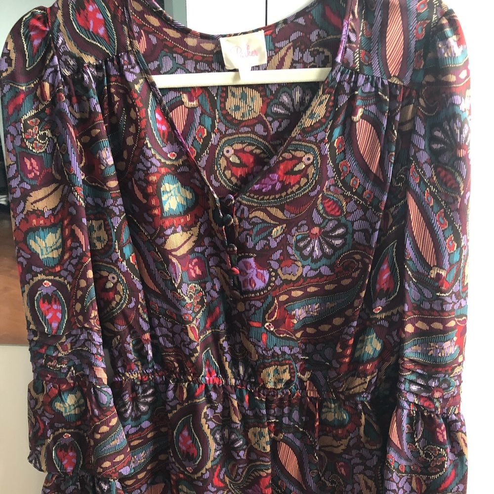 Multi-colored top